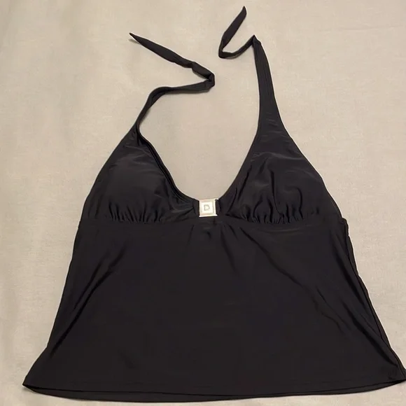 Isaac Mizrahi Halter Tankini. - Picture 1 of 11